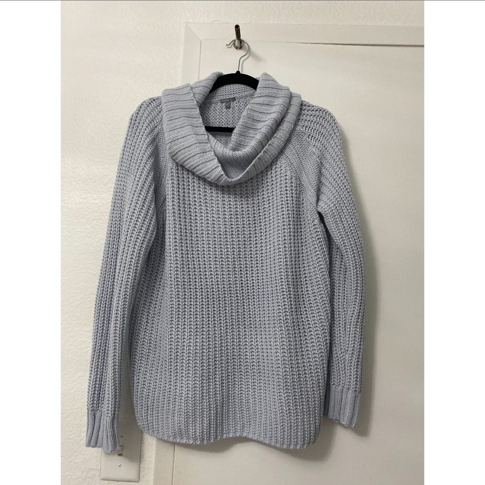 Charlotte Russe knit sweater